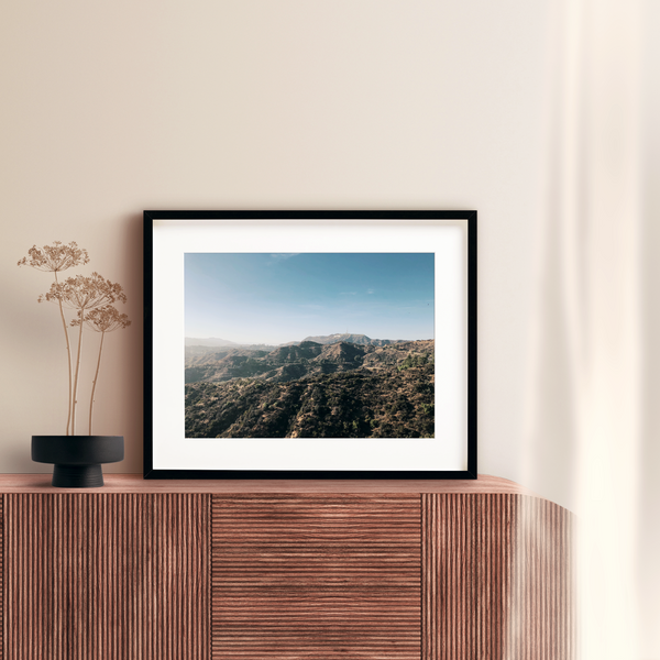 Hollywood Hills — room view